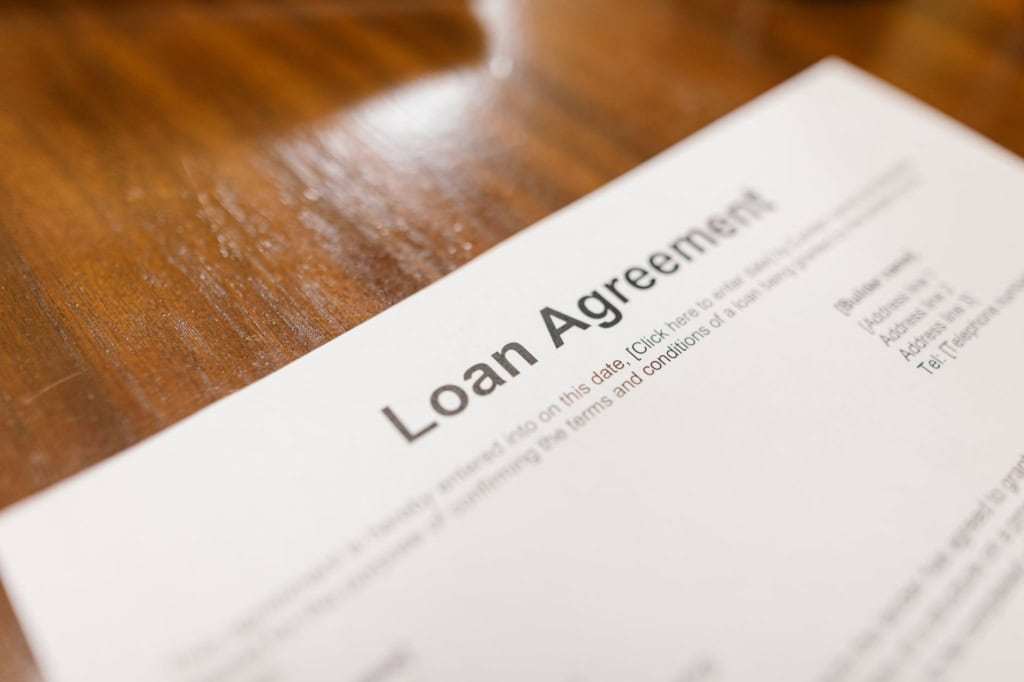 mortgage contract signing bank